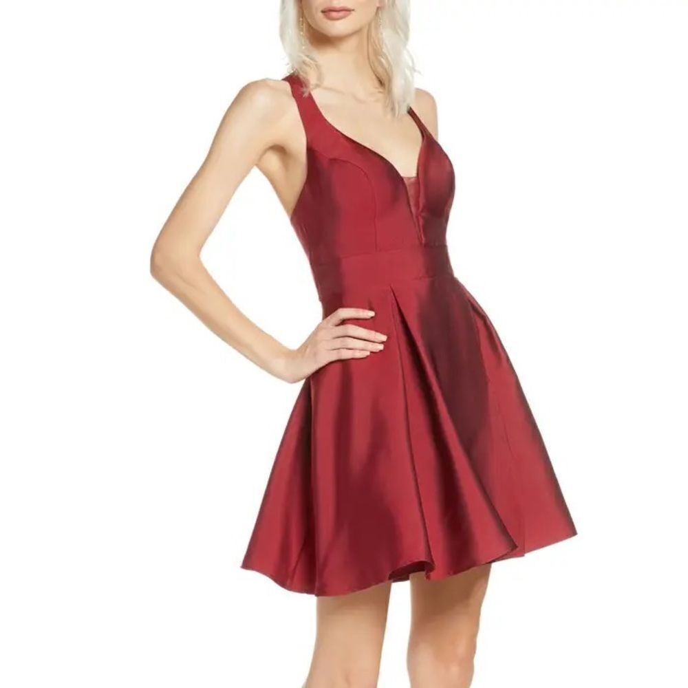 Mikado Fit & Flare Dress
SEQUIN HEARTS